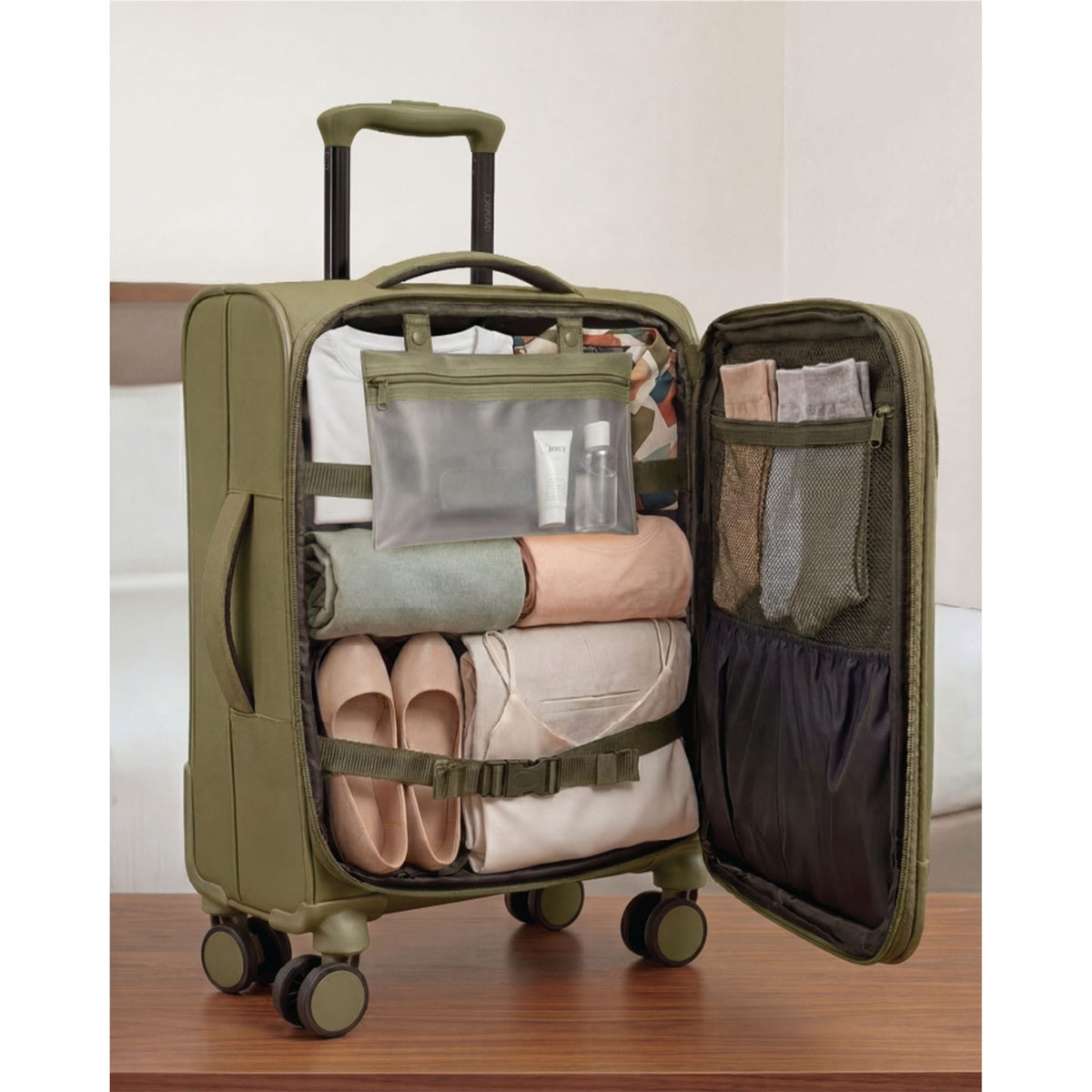 Joan & David The Meridian 21 Inch Tarpulin 8 Wheel Spinner Luggage